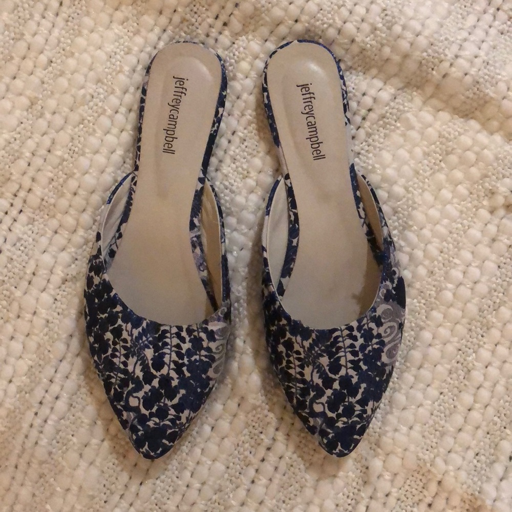 Jeffrey Campbell Slip On Shoes ⭐️
